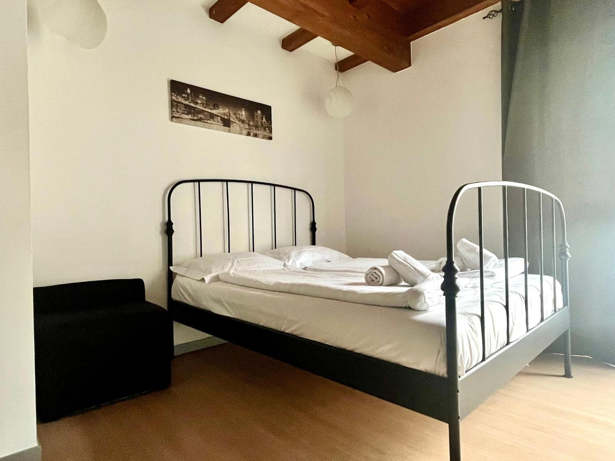 Guesthouse University By Lr - Self Check In Lugano Exterior foto